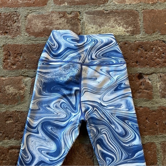 Carbon38 Marble Swirl Blue & White High-Waisted High Rise Workout Leggings Small - Picture 14 of 16